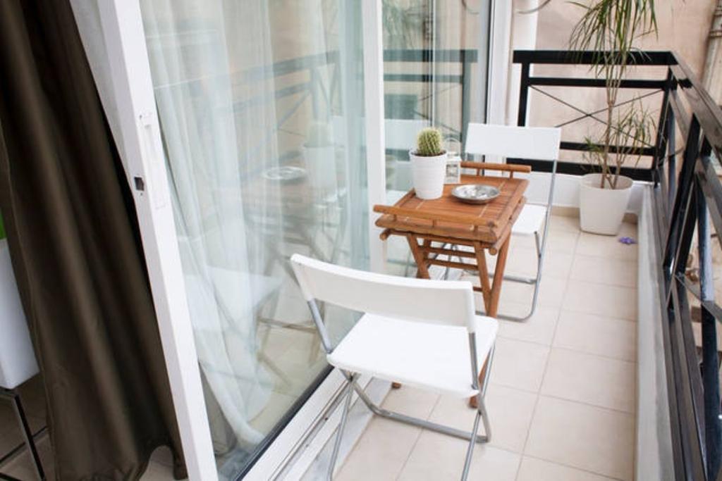 Thelma'S Apartment Athen Exterior foto