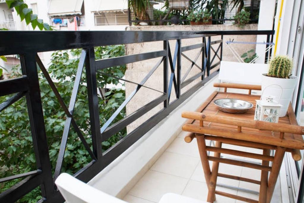 Thelma'S Apartment Athen Exterior foto